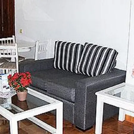 Pueblo Torviscas Appartement *